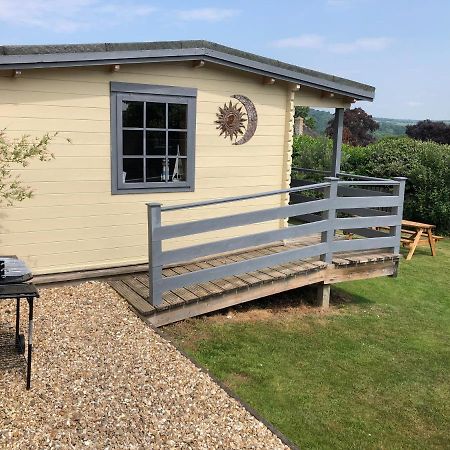 Morlais Log Cabin Lyme Regis Eksteriør billede