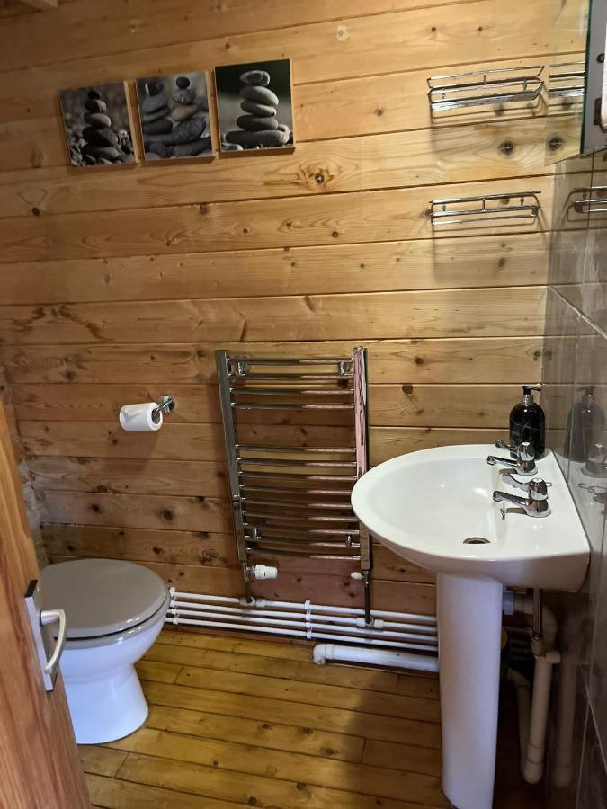 Morlais Log Cabin Lyme Regis Eksteriør billede